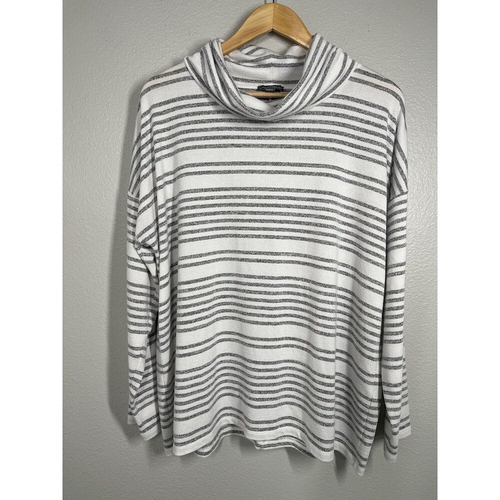 Market & Spruce Grey & White Striped Turtleneck Top Sweater Women's Size 1X‎